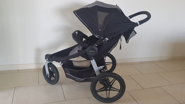 graco relay click connect